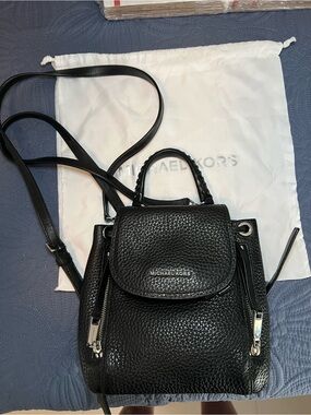 MICHAEL KORS VIV Black Pebbled Leather Mini Backpack w/ top handle, convertible